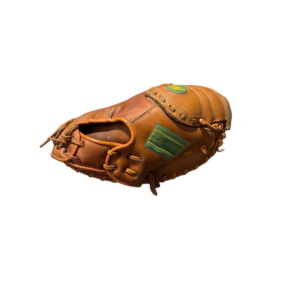Vintage 1960's Ted Williams Sears Roebuck Model 16188 Cowhide Catchers Mitt
